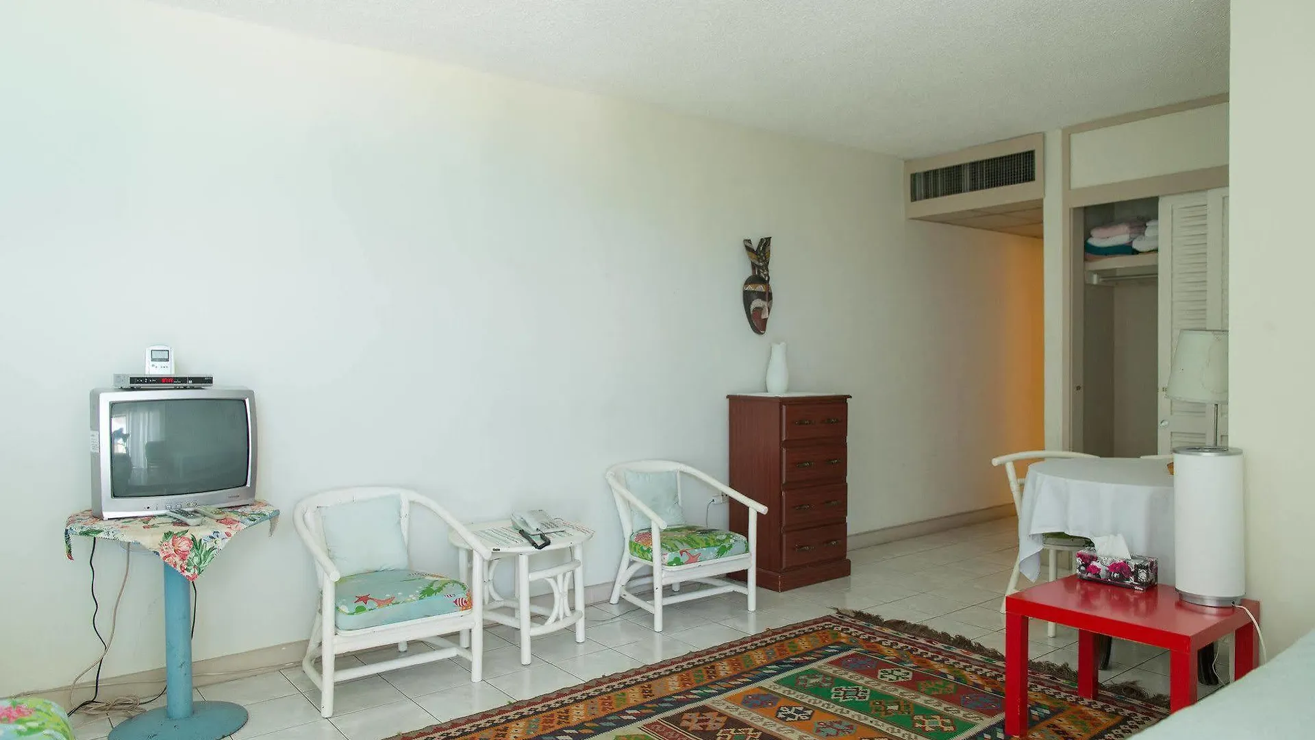 Apartamento Baywatch Beach At Montego Bay Club